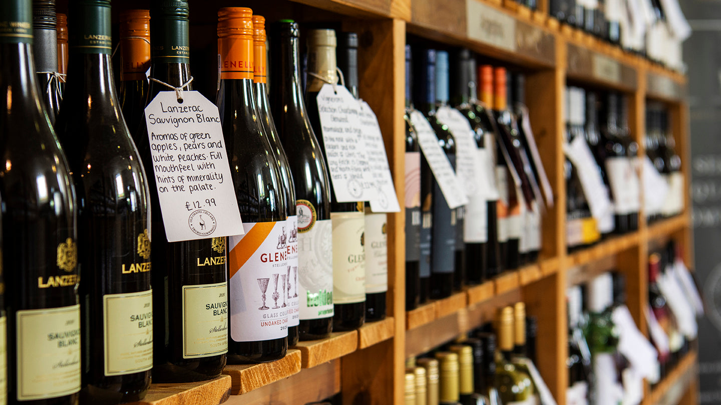 Simon - Retail Assistant