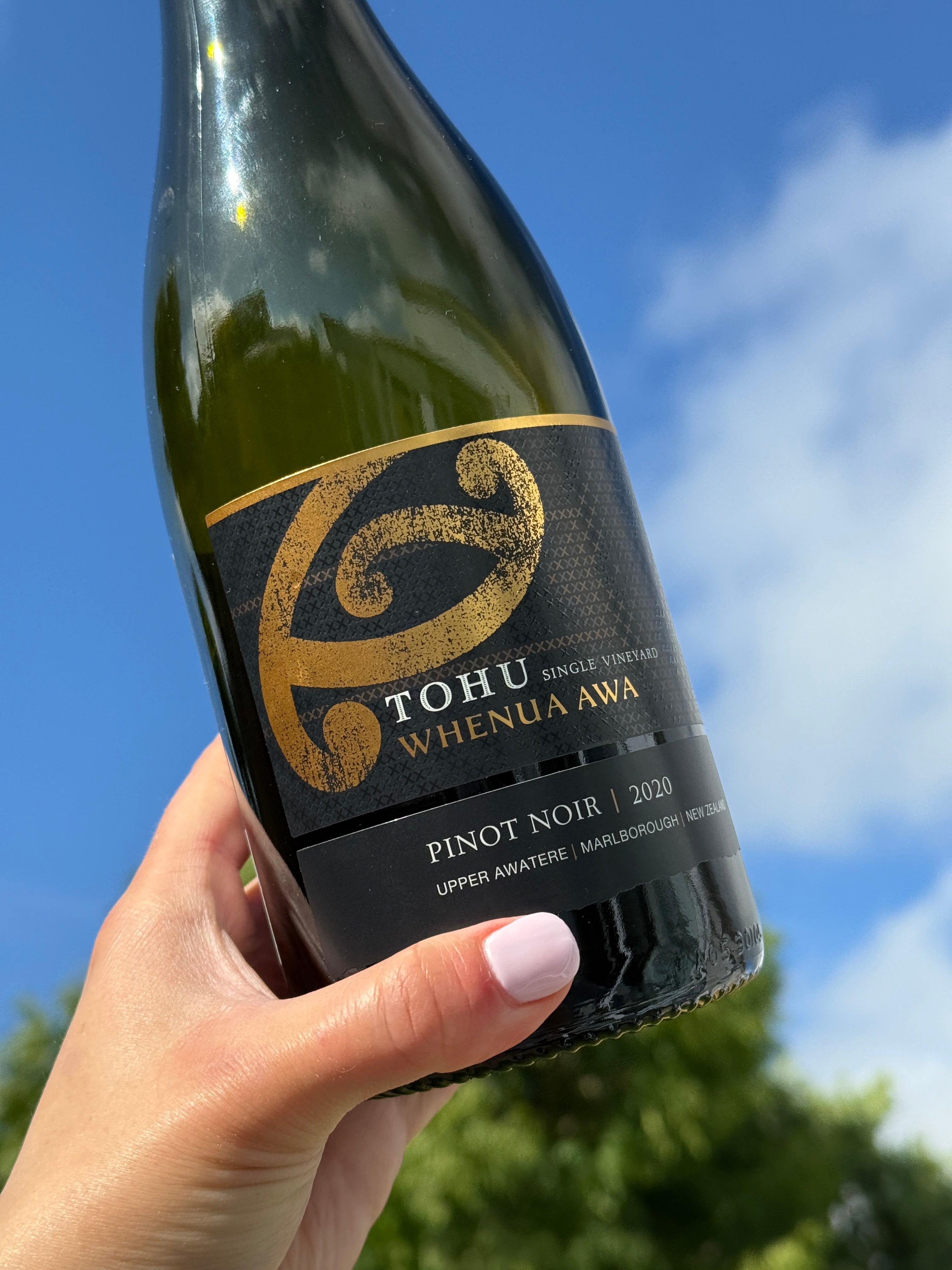 Tohu Whenua Awa Single Vineyard